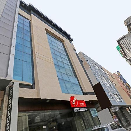 Airport Hotel Goodluck New Delhi Exteriör bild